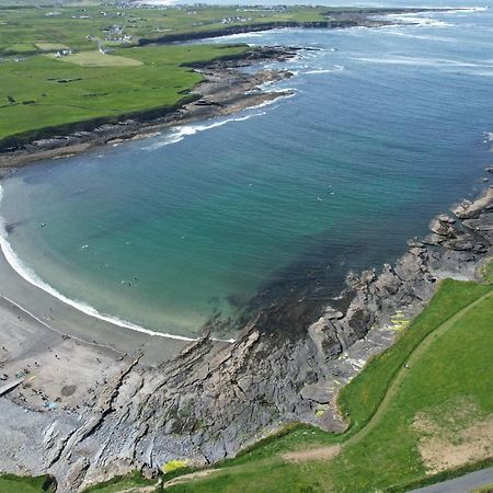 Skye'S Atlantic Retreat Villa Milltown Malbay Exterior photo